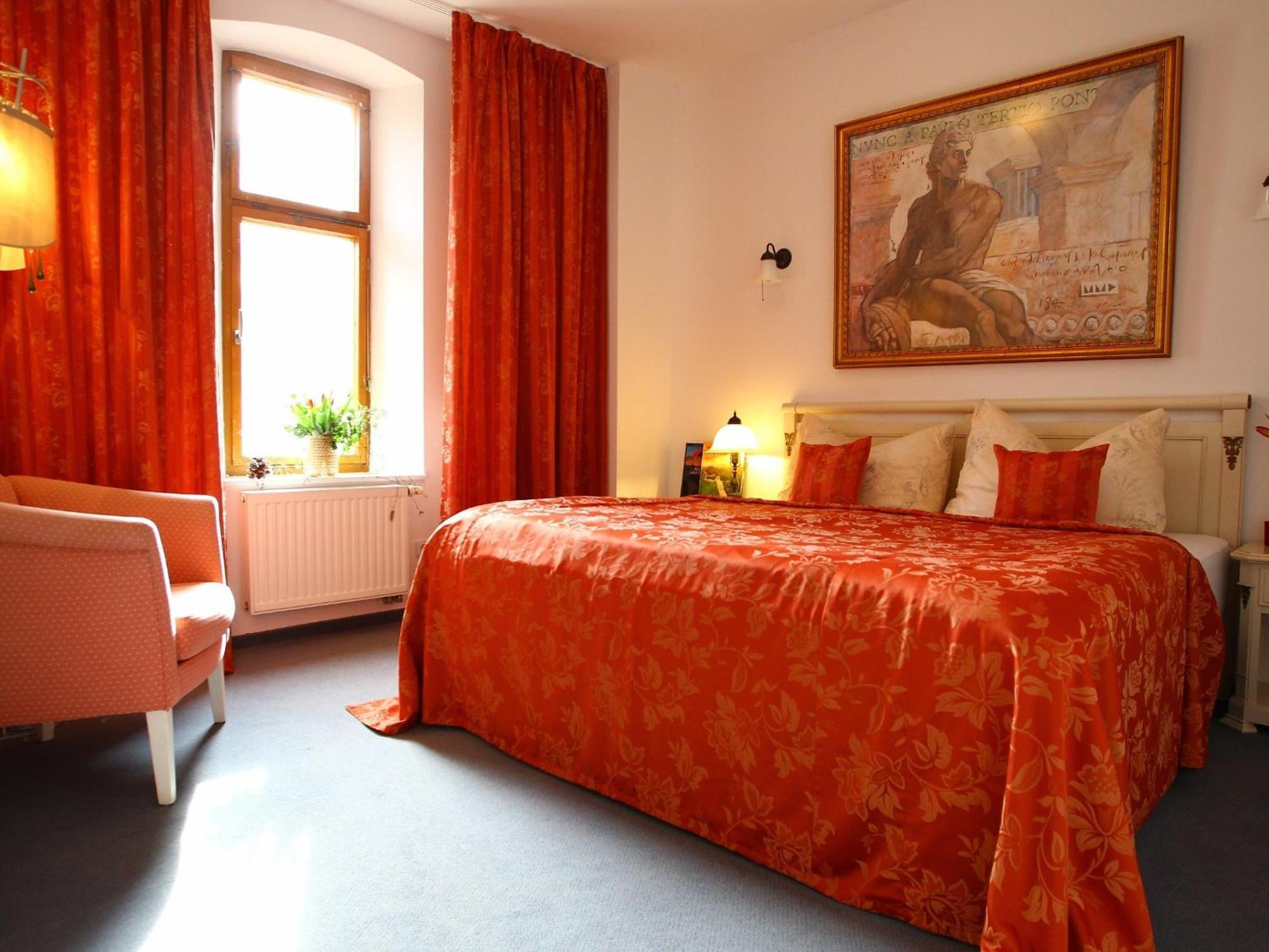 Hotel & Restaurant Schloss Weissenburg Uhlstädt Quarto foto