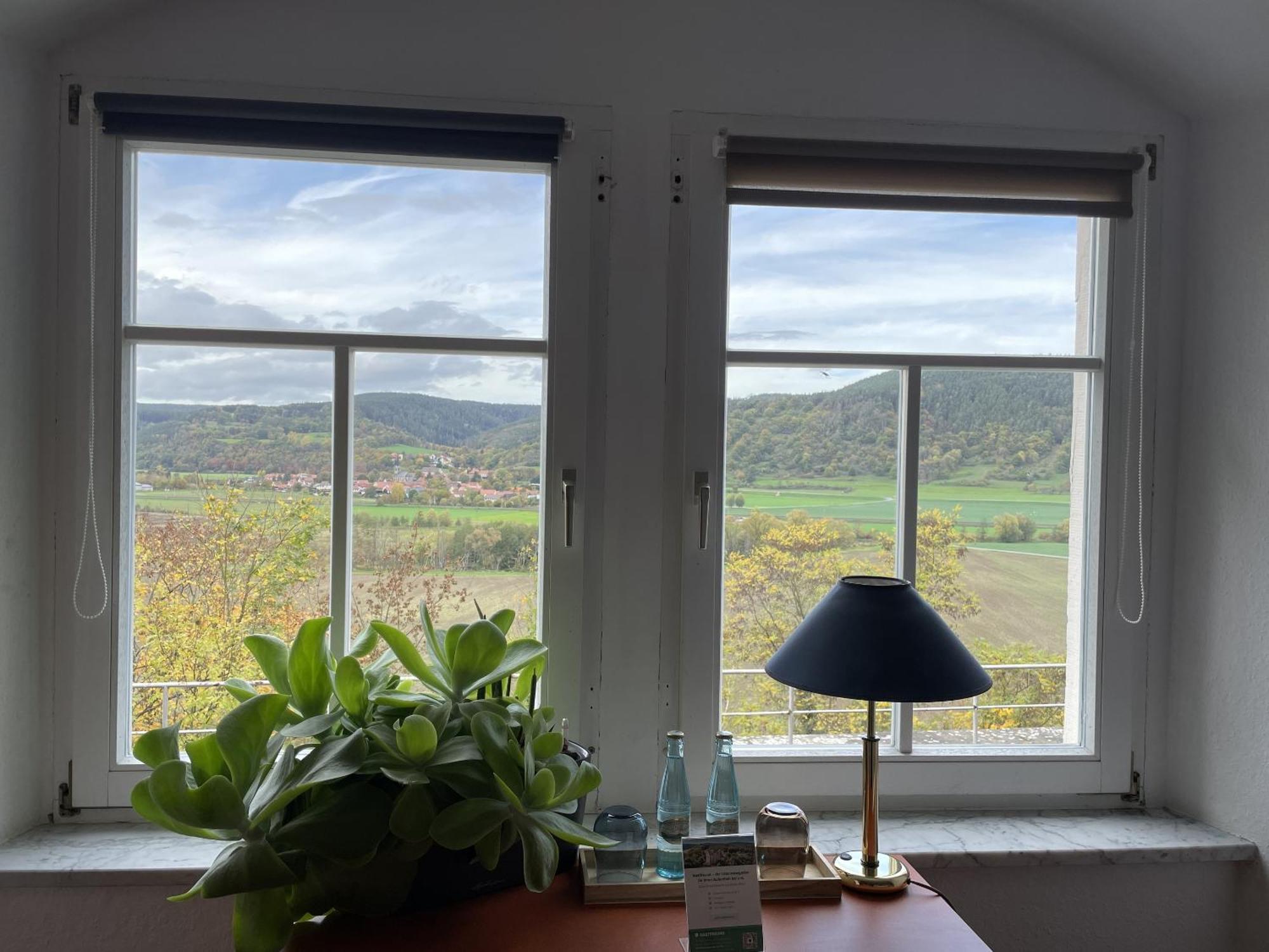 Hotel & Restaurant Schloss Weissenburg Uhlstädt Quarto foto